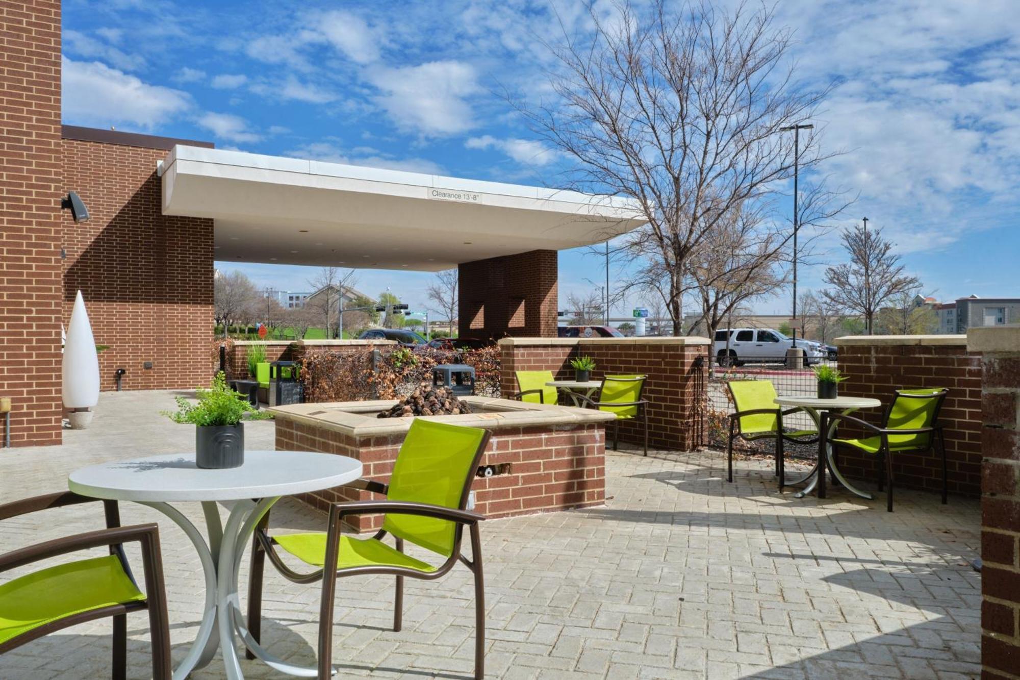 Springhill Suites By Marriott Dallas Lewisville Exterior photo