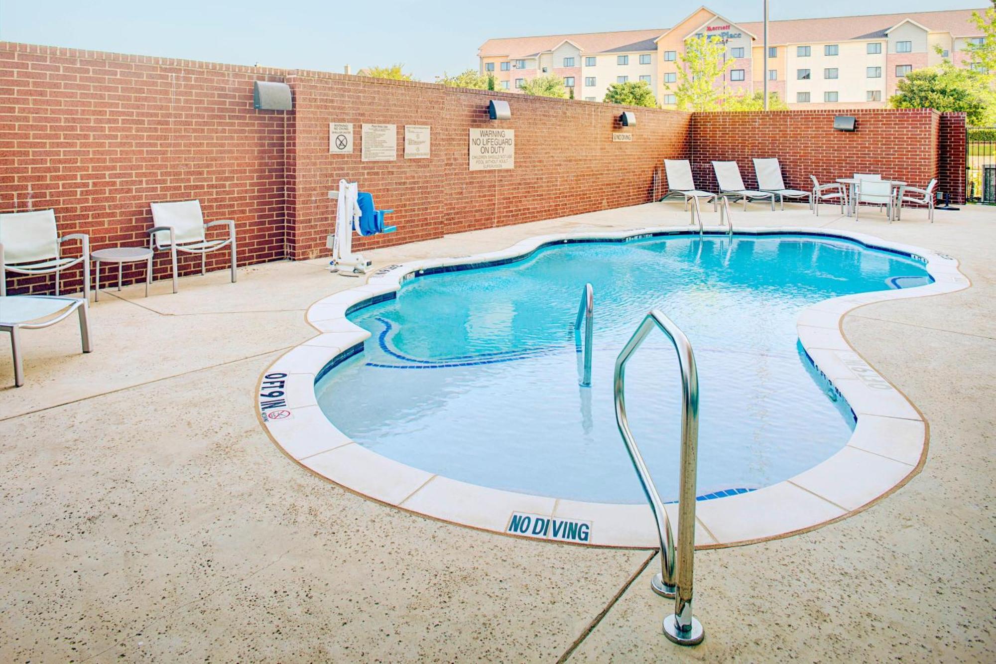 Springhill Suites By Marriott Dallas Lewisville Exterior photo